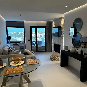 Apartment White Penthouse Cala D'dor, Cala d'Or (Mallorca)