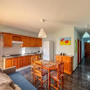 apartamento-vista-al-mar-y-piscina.in-canary-islands.com/